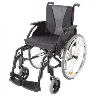 Кресло-коляска с ручным приводом Invacare Action 3 NG в Екатеринбурге