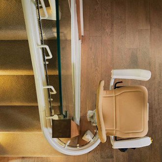 Подъёмник кресельный лестничный Bespoke Stairlifts Infinity V9 в Екатеринбурге