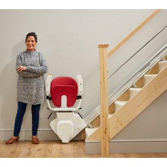 Подъёмник кресельный лестничный Bespoke Stairlifts Synergy в Екатеринбурге