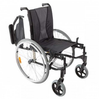 Кресло-коляска с рычажным приводом Invacare Action 3 NG в Екатеринбурге