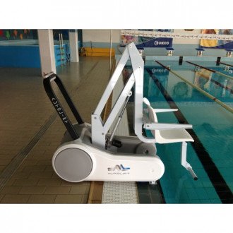 Мобильный подъёмник для бассейна Autolift I-Swim в Екатеринбурге