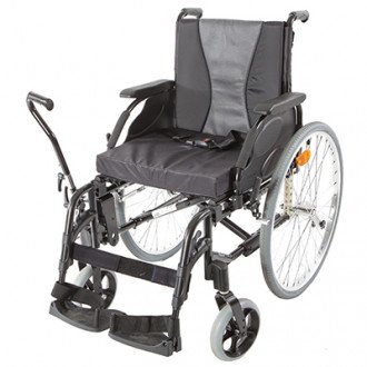 Кресло-коляска с рычажным приводом Invacare Action 3 NG в Екатеринбурге