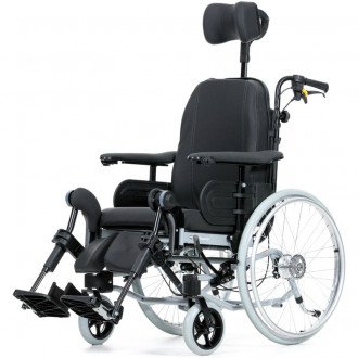 Многофункциональная кресло-коляска Invacare Rea Clematis в Екатеринбурге